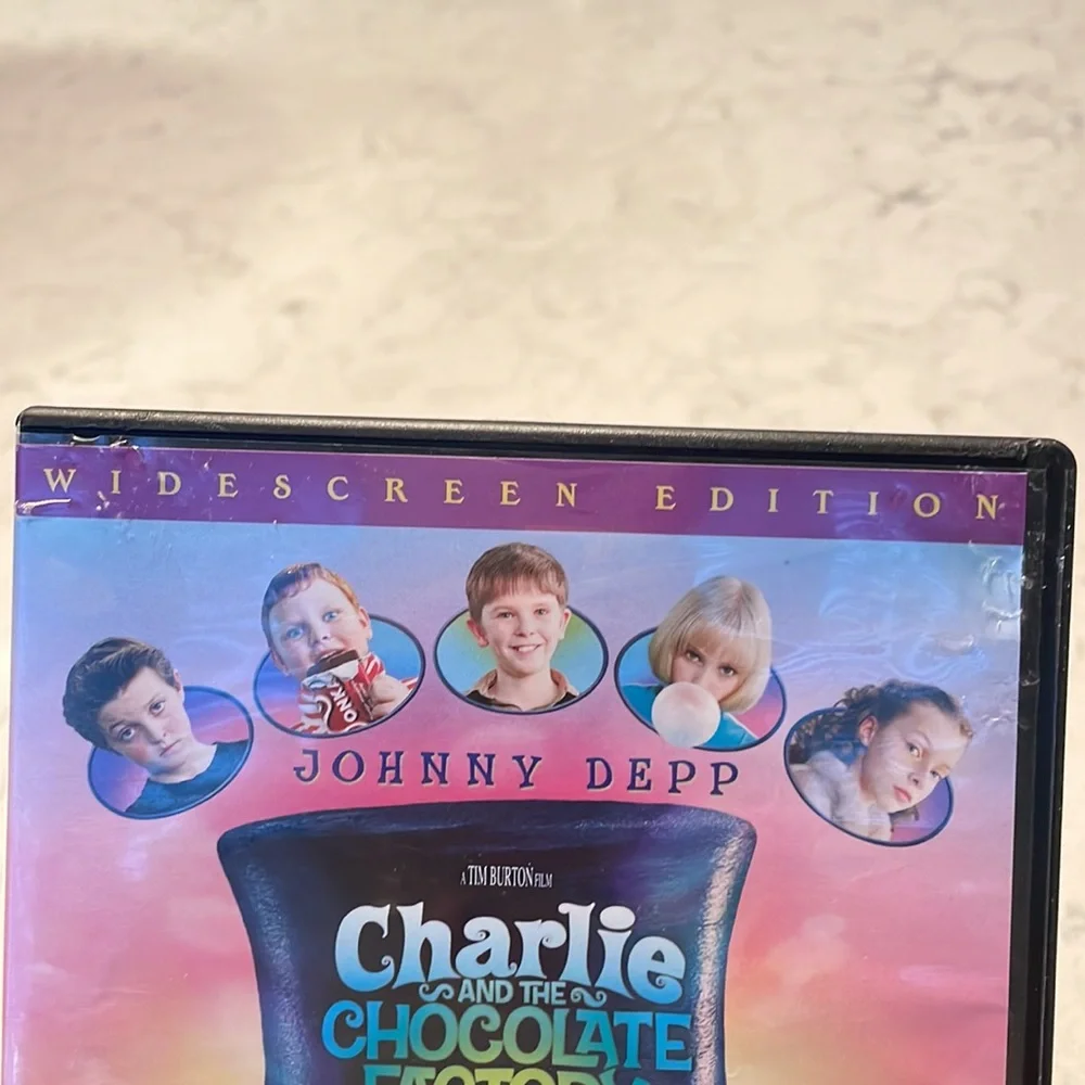 Charlie and the Chocolate Factory DVD. Widescreen Edition